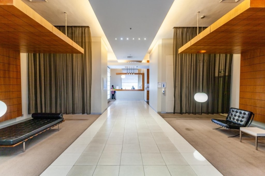 1 Bedroom Property for Sale in Cape Town City Centre Western Cape